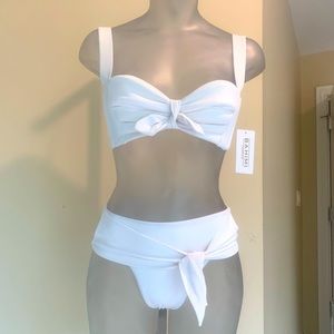 NWT White bikini set size Xsmall